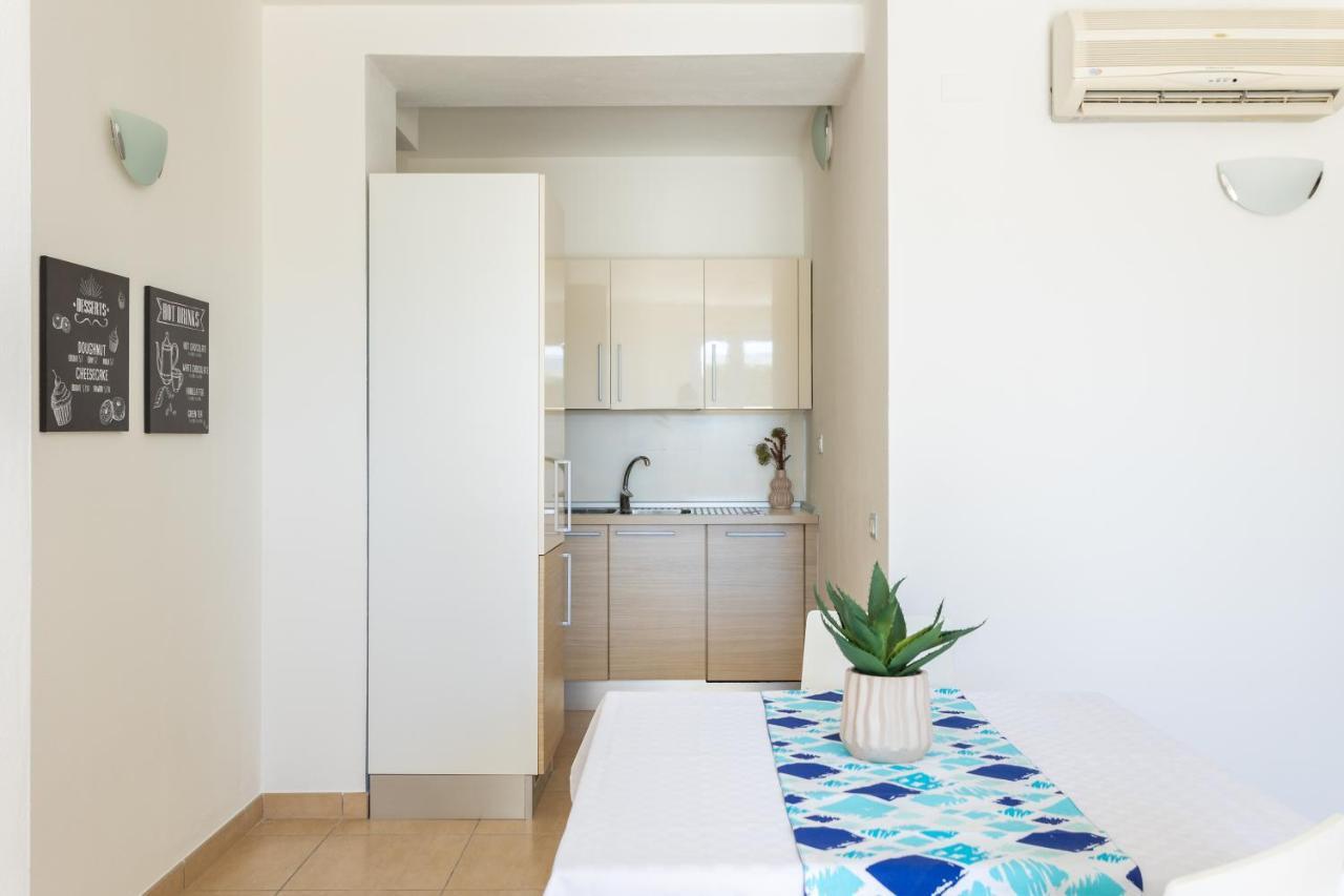 La Casa Del Sole - Appartamento Con Piscina Frontemare A Pochi Minuti Da Oristano Torre Grande Ngoại thất bức ảnh